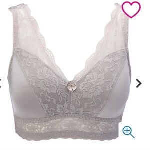 NWT Rhonda Shear Classic Lace Trim Pin-up Bra - Gray 875644